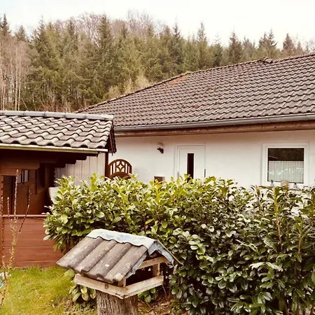 Mit Terrasse Fuer Bis Zu 4 Personen *