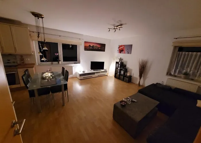 Mit Terrasse Fuer Bis Zu 4 Personen